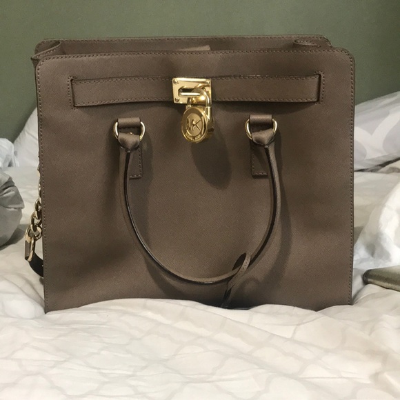 Michael Kors Leather Purse - Picture 2 of 8